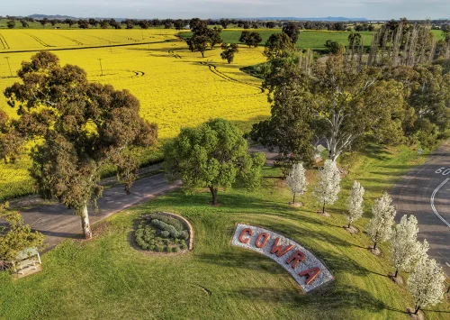 Cowra 